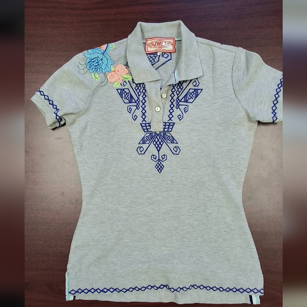 Embroidered T shirt